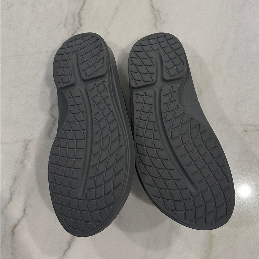 OOFOS SLIDES Gray Men’s 11-13 New - Picture 3 of 7